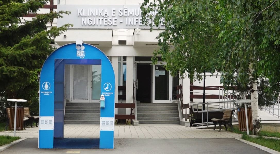 Vijojne shifrat e larta te infektimeve, mbi 3,600 raste ne Kosove